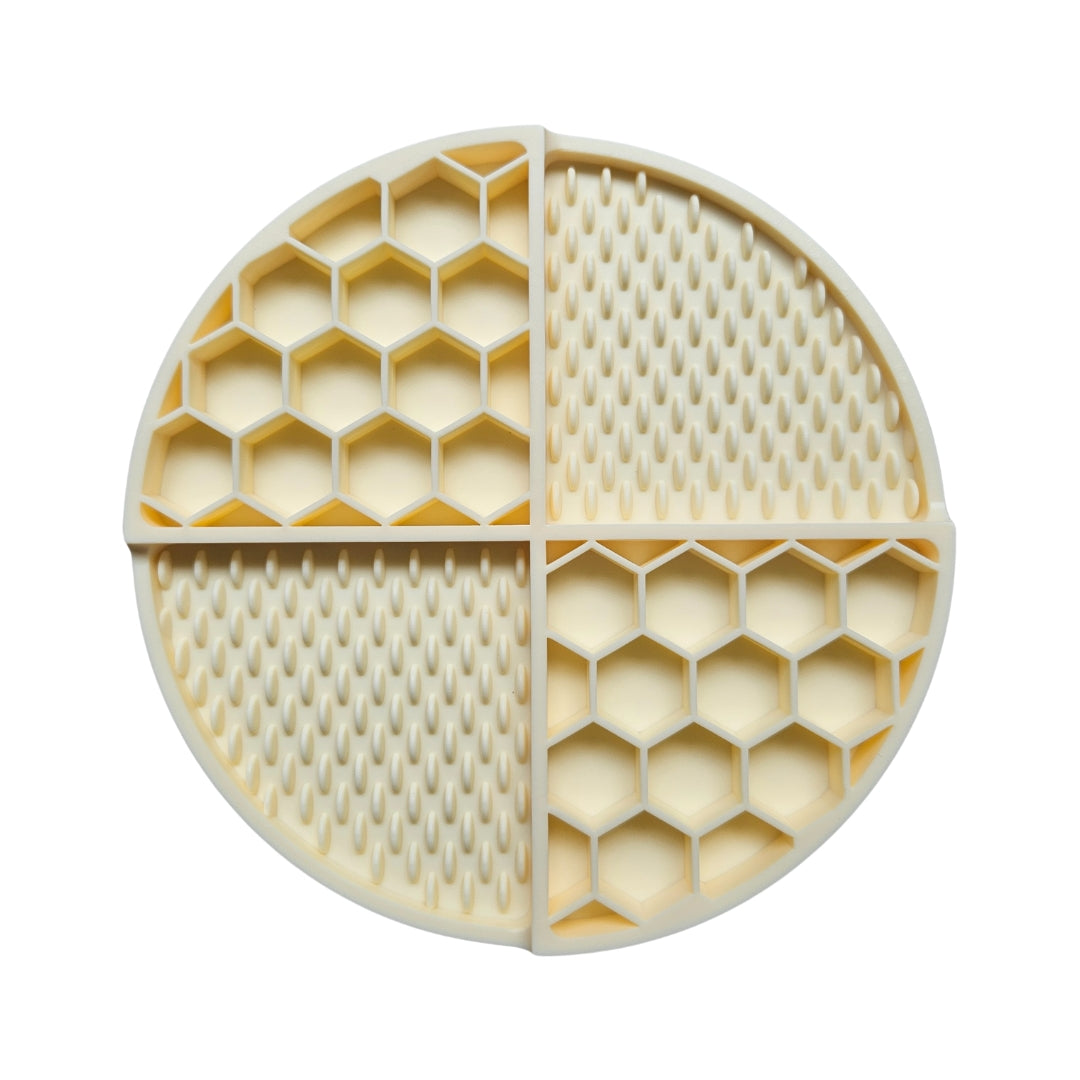 Textured Honeycomb Enrichment Slow Feeding Dish & Lick Mat